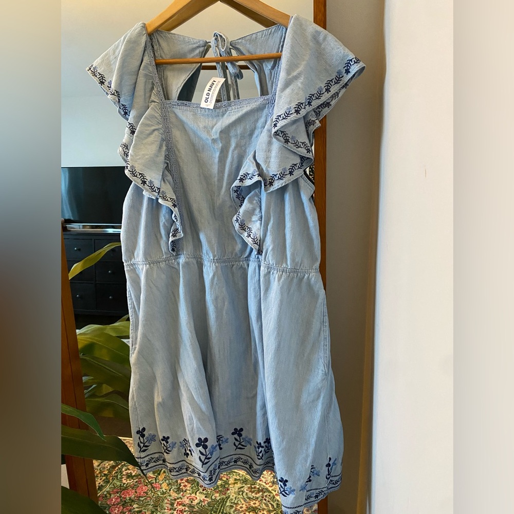 BRAND NEW Old Navy Dress Size XL
